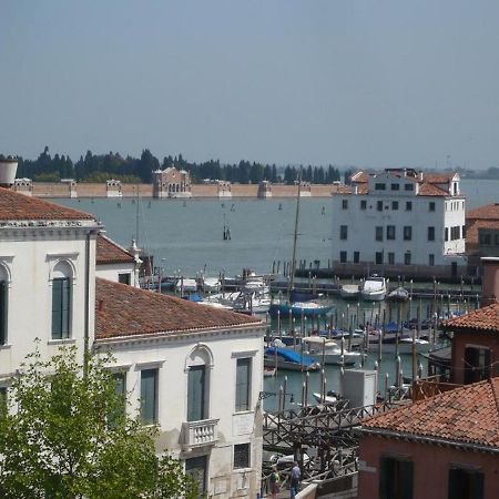 Mori 1 Con Bella Vista Nuovo Appartamento Venezia Eksteriør bilde