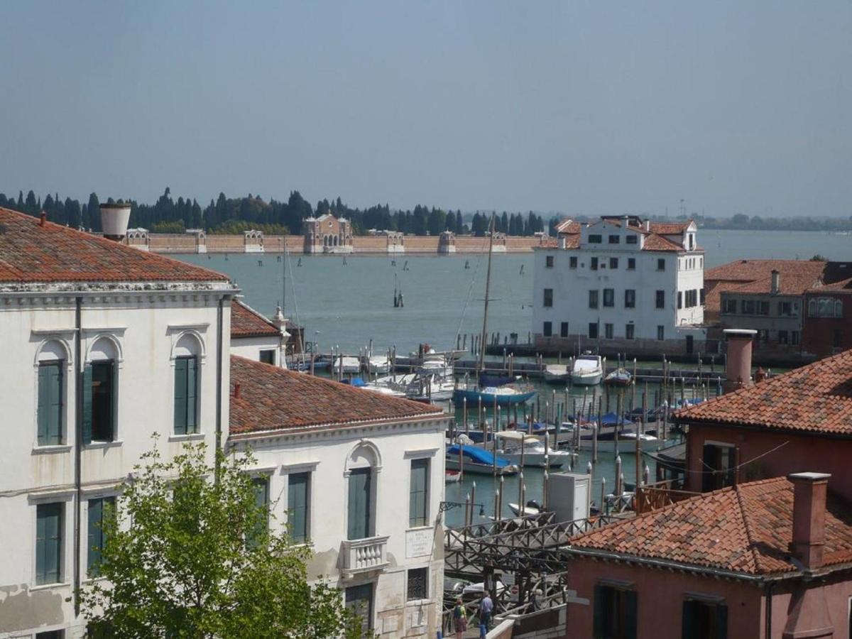 Mori 1 Con Bella Vista Nuovo Appartamento Venezia Eksteriør bilde
